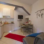 Apartment And Rabbit *