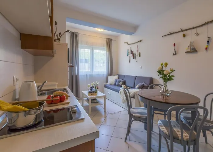 Rabbit 아파트 크리크베니카